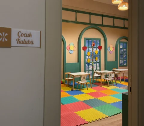 Halas Yaşam Eryaman Alışveriş ve Seyahat Rehberi [2026 Güncel] - Kapak Görseli